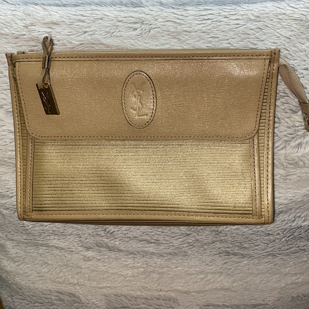 👛 Authentic YSL BAG 👛